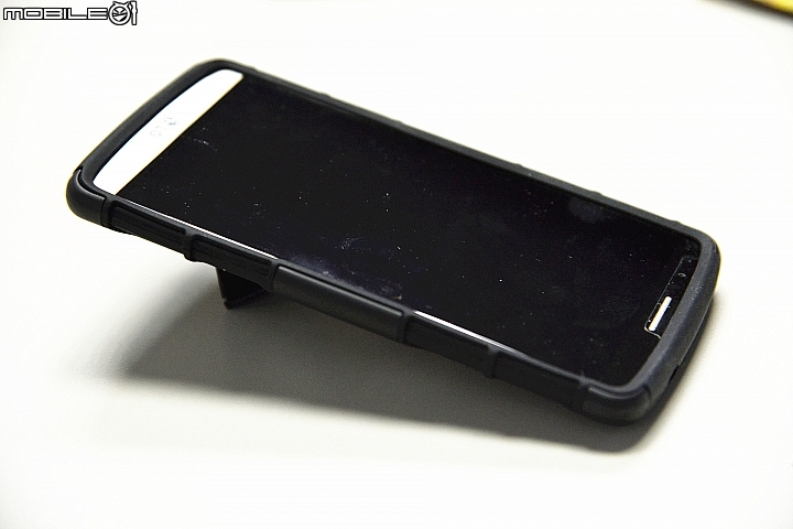 LG G3 保護殼、配件來分享一下吧! 鋼膠殼分享