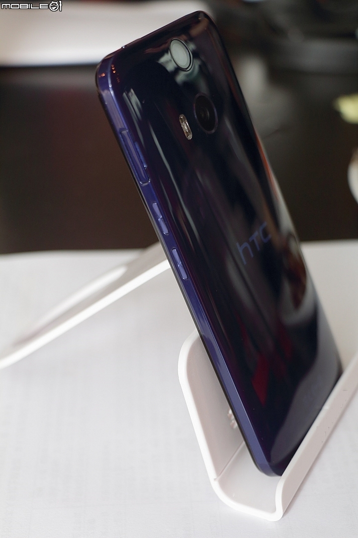 【HTC同樂會】高雄場 一見鍾情 愛不釋手 HTC Butterfly 2體驗心得