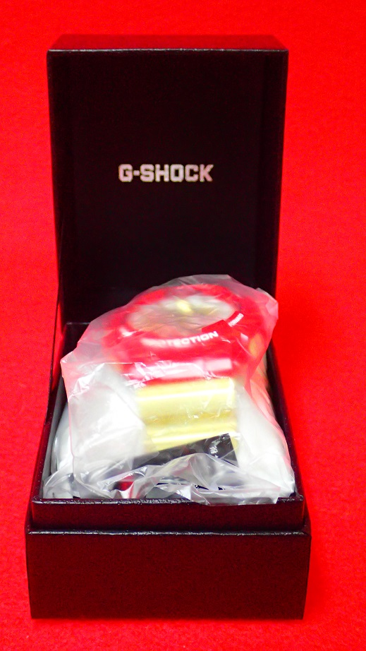 開箱文 G-SHOCK 偽鋼鐵人 Crazy Colors GA-110CS-4AJF