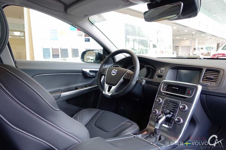 《VOLVO仲夏輕鬆遊》V60&V40CC的山間暢遊(一次兩車~文長)