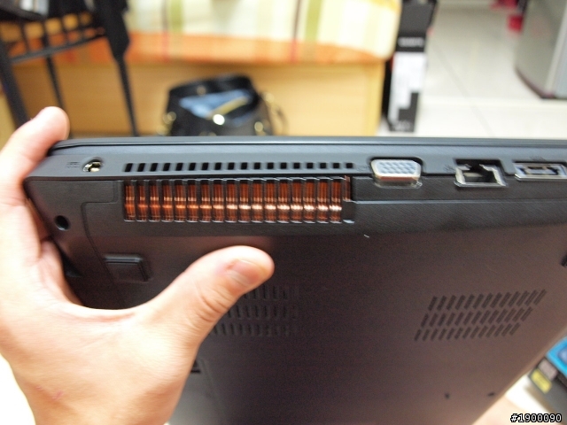 "開箱文" GIGABYTE 技嘉 P15F v2 (2014台北電腦應用展)