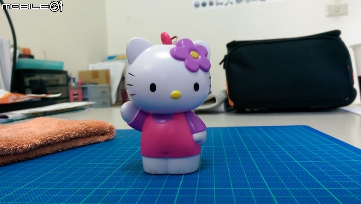 HTC M8 後鏡頭 刮花 處理DIY 拍照模糊 解決問題