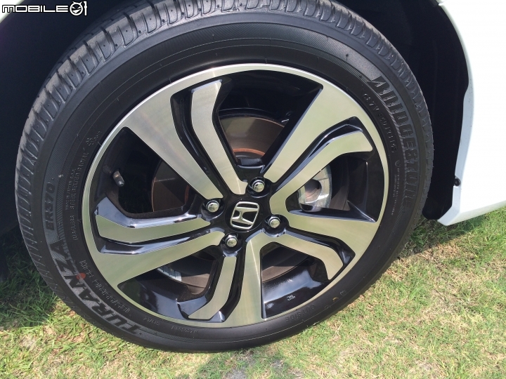 honda city 車主心得 開箱 + 螢幕解鎖+ 裝高音喇叭