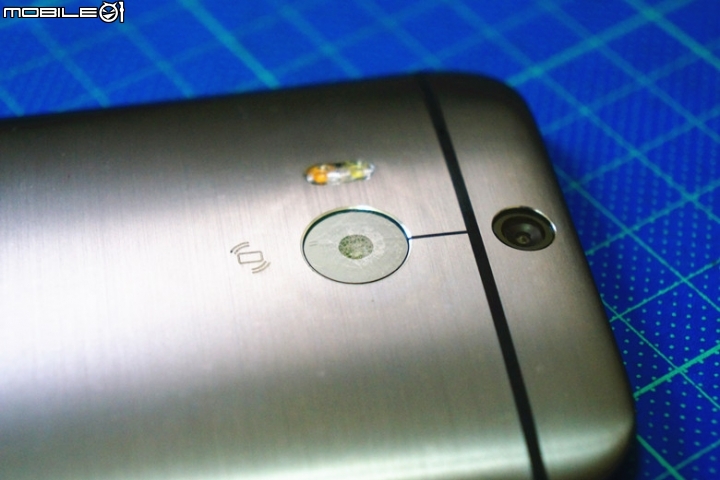 HTC M8 後鏡頭 刮花 處理DIY 拍照模糊 解決問題