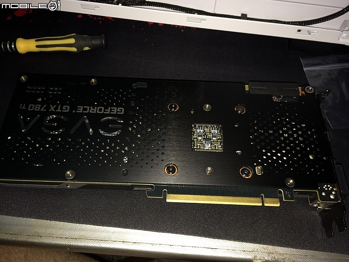 【開箱】EVGA GTX 780 Ti Backplate 背板 同場加映Show Girl