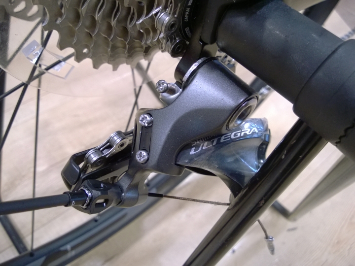 2015 Defy Adv Pro1 低調的紅寶石 開箱分享