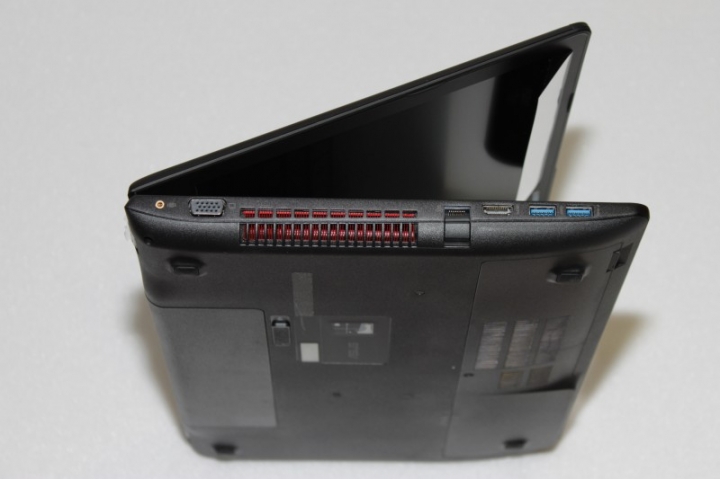 被邪惡之眼毒到的ASUS G56JK開箱小記