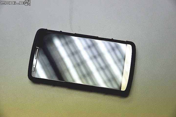 LG G3 保護殼、配件來分享一下吧! 鋼膠殼分享
