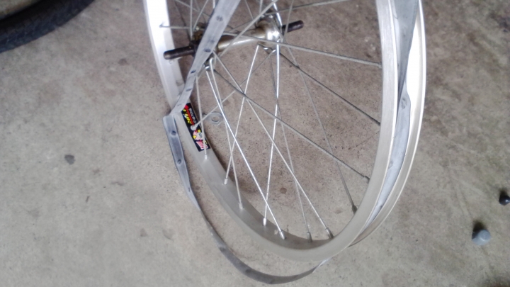 摺疊親子車==進化==>電動親子車