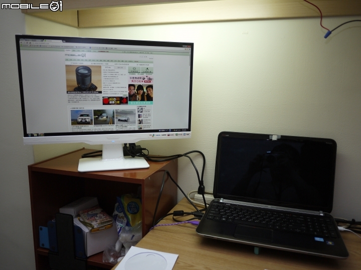 ViewSonic VX2363Smhl-W 開箱 & 為何有些全黑圖片會出現小紅點