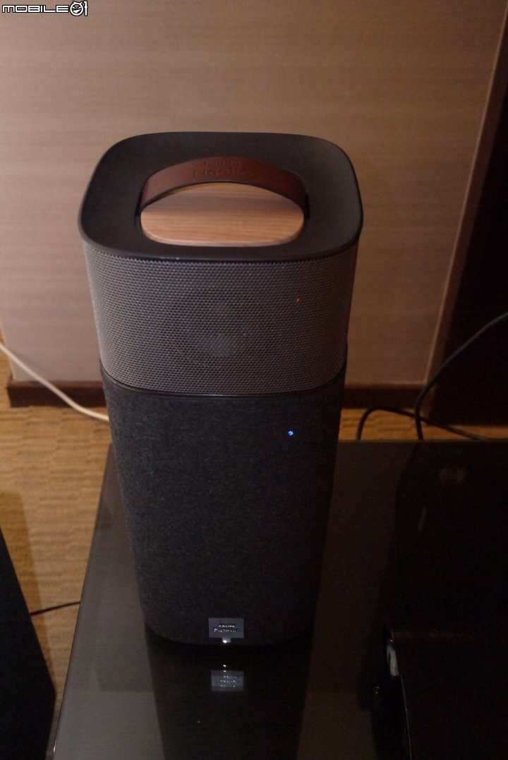 隨音樂起伏 PHILIPS 環繞劇院 Fidelio E5 體驗分享高品味的音質