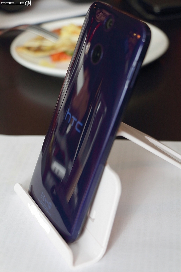 【HTC同樂會】高雄場 一見鍾情 愛不釋手 HTC Butterfly 2體驗心得