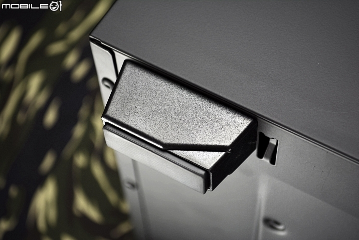 「開箱一部曲」無法抗拒的誘惑,新生力軍NZXT H440