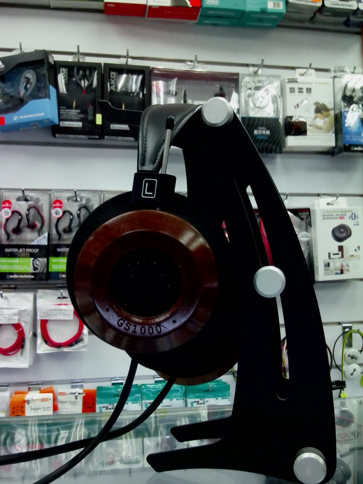 HiFiMAN HE560 立聲新竹耳機店試聽聽感