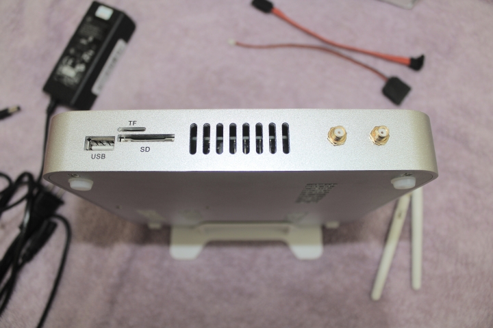 C1037U Mini Pc X RouterOS6超級路由器開箱