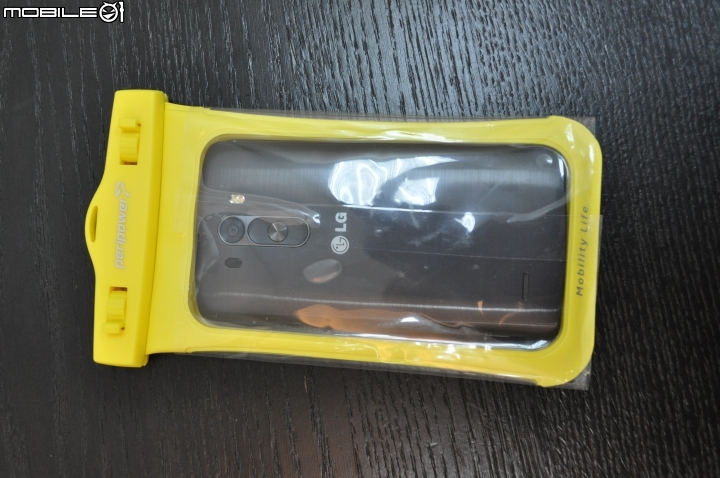 抓住夏日尾巴~~LG G3配PERIPOWER防水袋~~~爽爽使用中