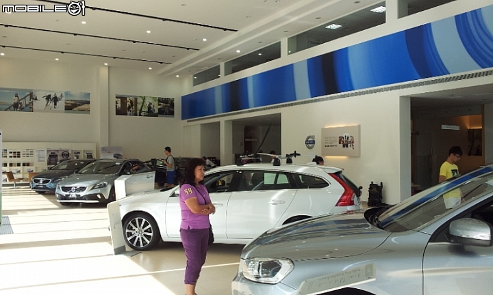 VOLVO 仲夏輕鬆遊---XC60汽油旗艦版試駕