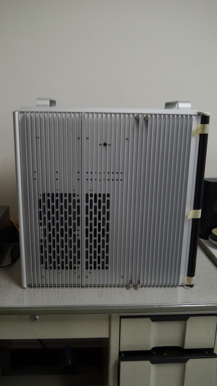 MIT-水冷式被動散熱-TT 太極 開箱分享-圖多 慎入