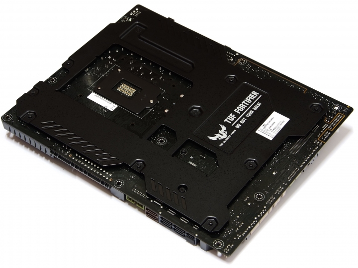 Intel Core i7-4790K結合ASUS SABERTOOTH Z97 Mark 1完整解析