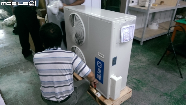 超大噸位台灣品牌國產定頻壁掛式冷氣安裝分享-良峰空調A+ (圖文並茂)