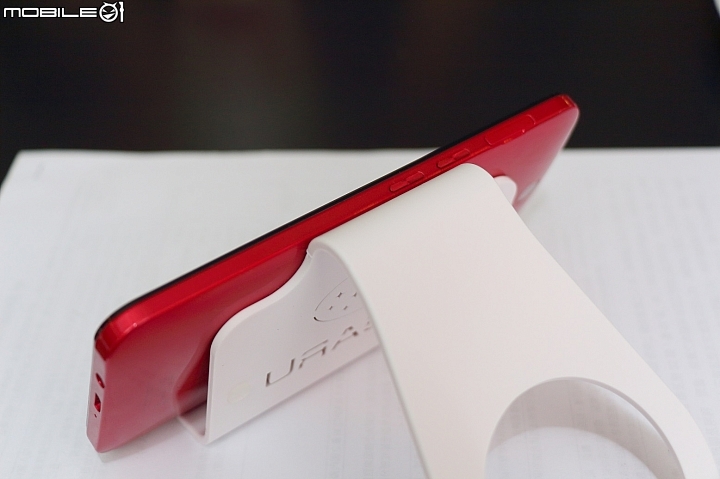 【HTC同樂會】高雄場 一見鍾情 愛不釋手 HTC Butterfly 2體驗心得