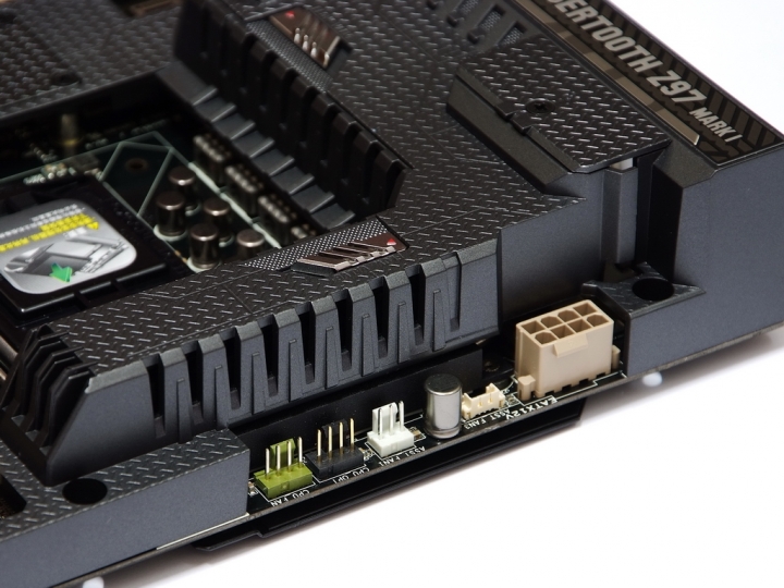 Intel Core i7-4790K結合ASUS SABERTOOTH Z97 Mark 1完整解析