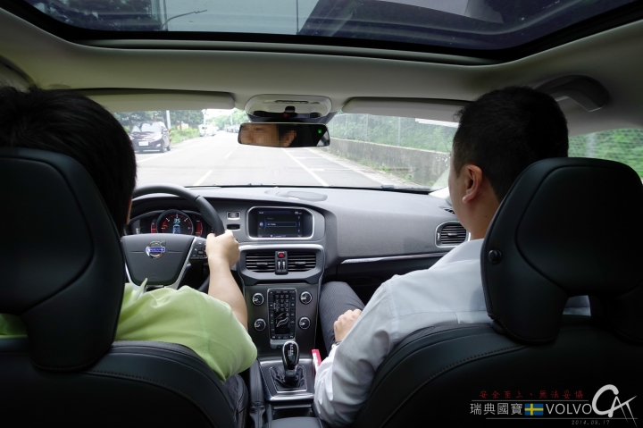 《VOLVO仲夏輕鬆遊》V60&V40CC的山間暢遊(一次兩車~文長)