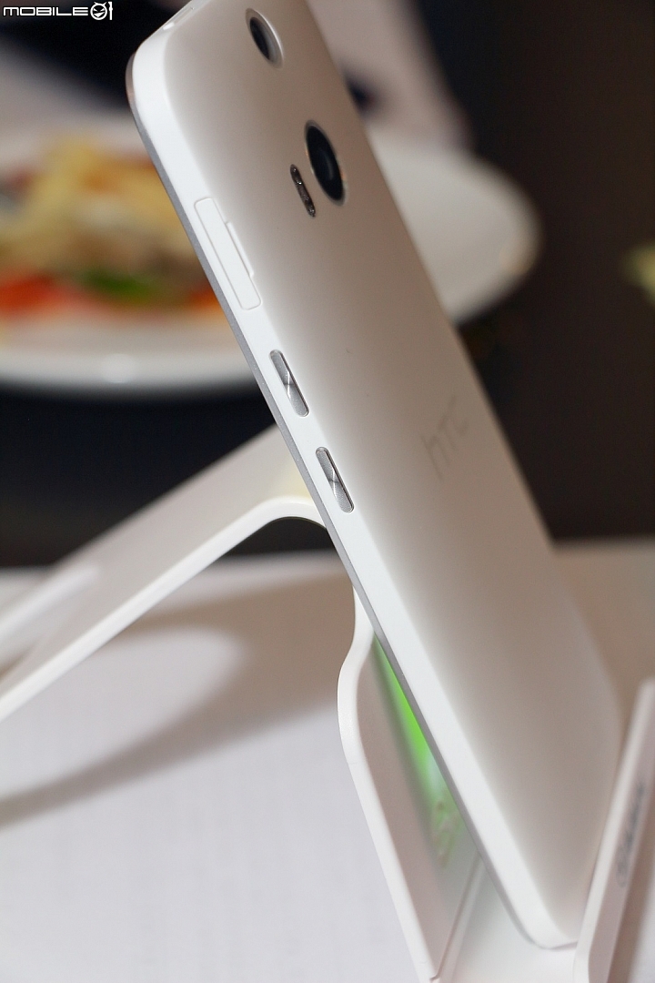 【HTC同樂會】高雄場 一見鍾情 愛不釋手 HTC Butterfly 2體驗心得
