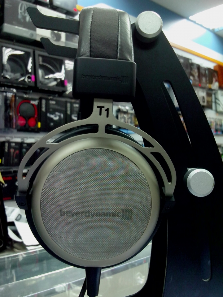 HiFiMAN HE560 立聲新竹耳機店試聽聽感