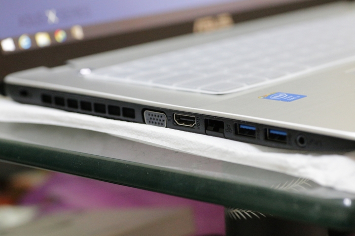 ASUS X750JN 開箱