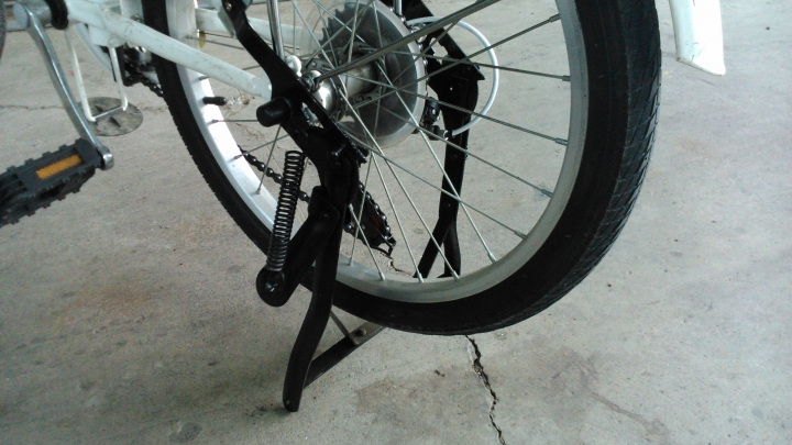 摺疊親子車==進化==>電動親子車