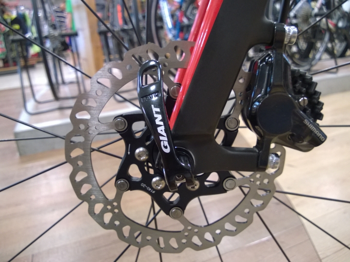 2015 Defy Adv Pro1 低調的紅寶石 開箱分享