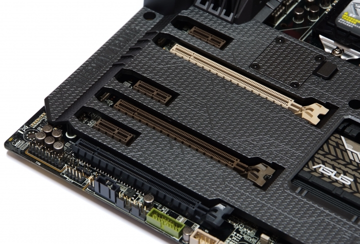 Intel Core i7-4790K結合ASUS SABERTOOTH Z97 Mark 1完整解析