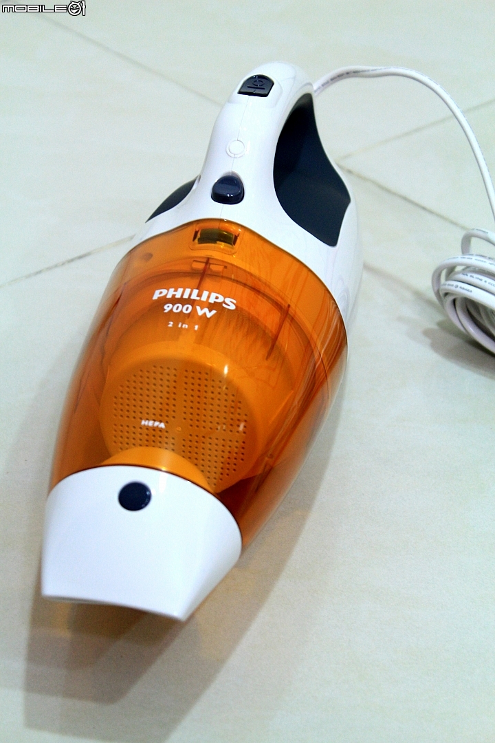【開箱】第一台手持式吸塵器-Philips FC6132