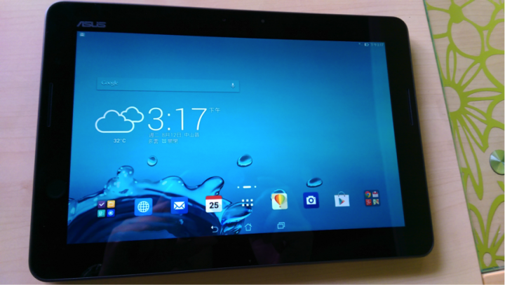 應該是筆電的asus-Transformer pad tf303CL平板開箱,超值