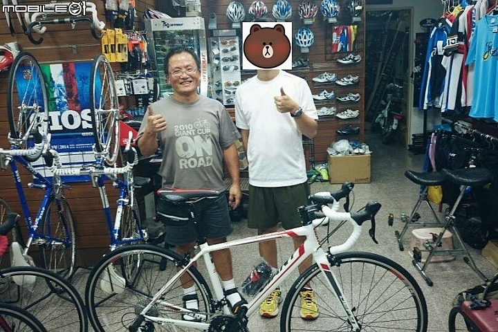 晚來的新舊車開箱 2014 Defy3 加膝蓋受傷記入
