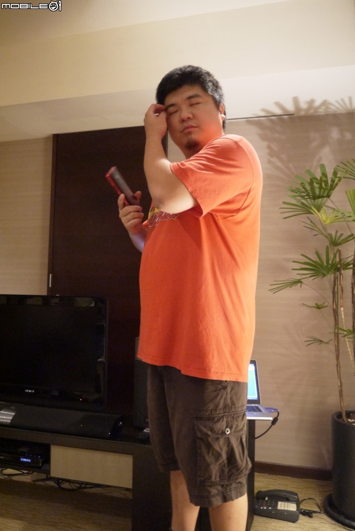 隨音樂起伏 PHILIPS 環繞劇院 Fidelio E5 體驗分享高品味的音質