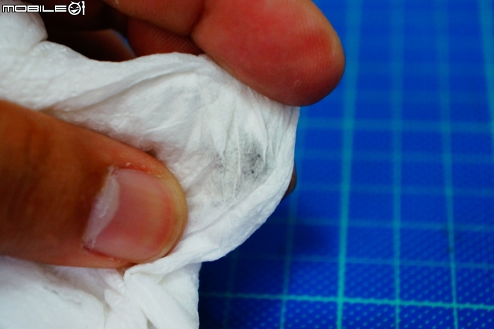 HTC M8 後鏡頭 刮花 處理DIY 拍照模糊 解決問題