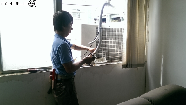 超大噸位台灣品牌國產定頻壁掛式冷氣安裝分享-良峰空調A+ (圖文並茂)