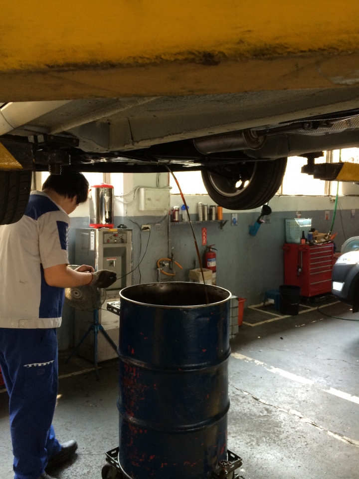 fiesta 1.0t 草莓開箱文part3(1000公里保養)