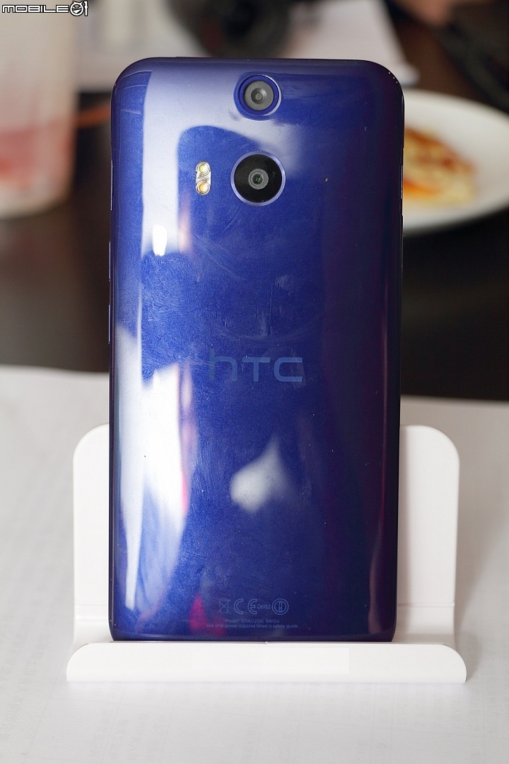 【HTC同樂會】高雄場 一見鍾情 愛不釋手 HTC Butterfly 2體驗心得