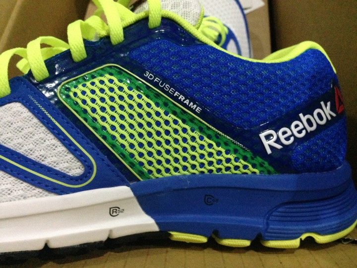 Reebok one series跑步裝備體驗試用心得