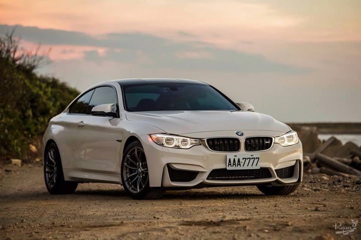 FUN CAR F82 BMW M4 開箱文 之 “ 鏽” “修” “羞"