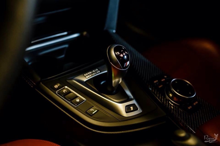 FUN CAR F82 BMW M4 開箱文 之 “ 鏽” “修” “羞"