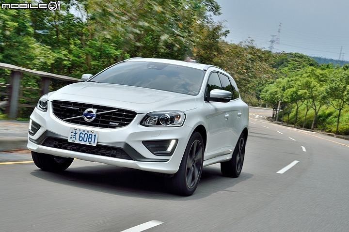 展現運動休旅特質 Volvo XC60 T5 R-Design 2014