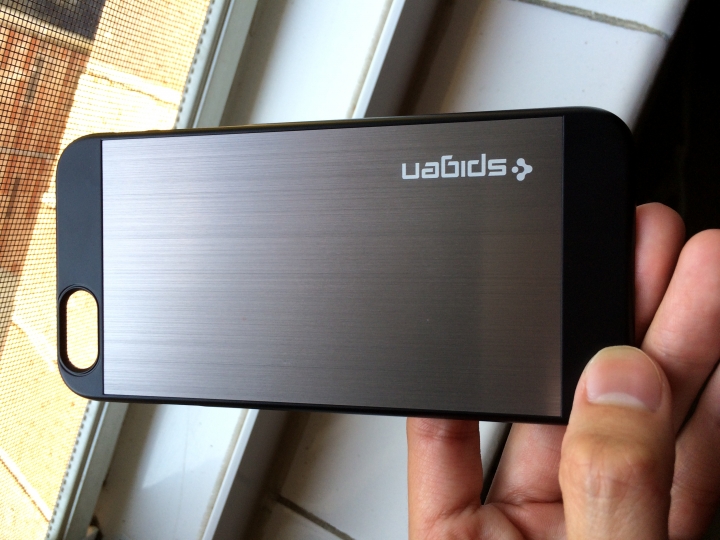 簡單開箱 - iPhone 6 (Space gray, 64GB) + Spigen Aluminum fit保護殼