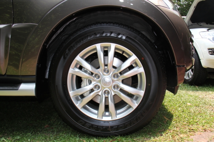 Mitsubishi 2015年Lancer Sportback、 Pajero...新車發表會