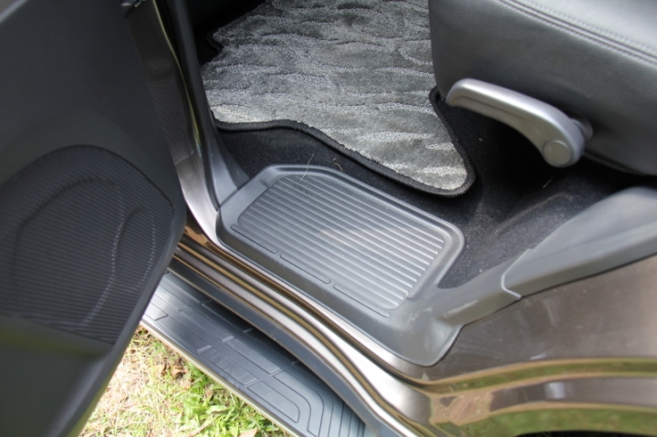 Mitsubishi 2015年Lancer Sportback、 Pajero...新車發表會