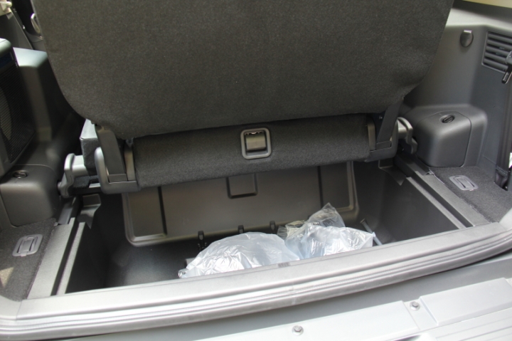 Mitsubishi 2015年Lancer Sportback、 Pajero...新車發表會