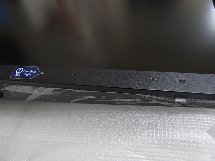 BenQ EW2740l 27吋電腦螢幕微笑開箱^^~~~~~